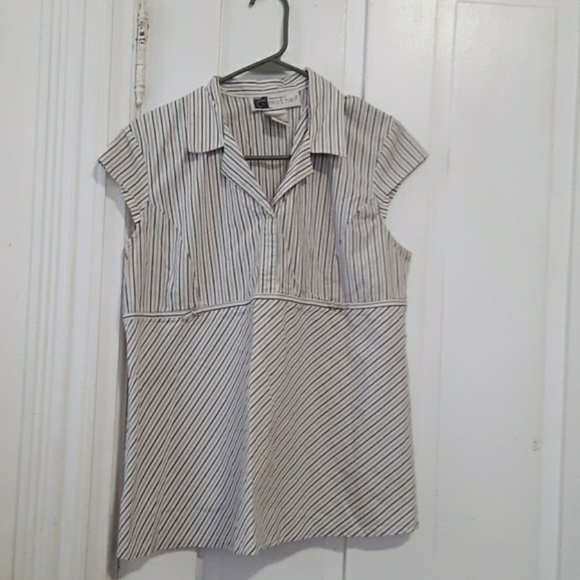 tomorrows mother vneck top - Picture 1 of 5